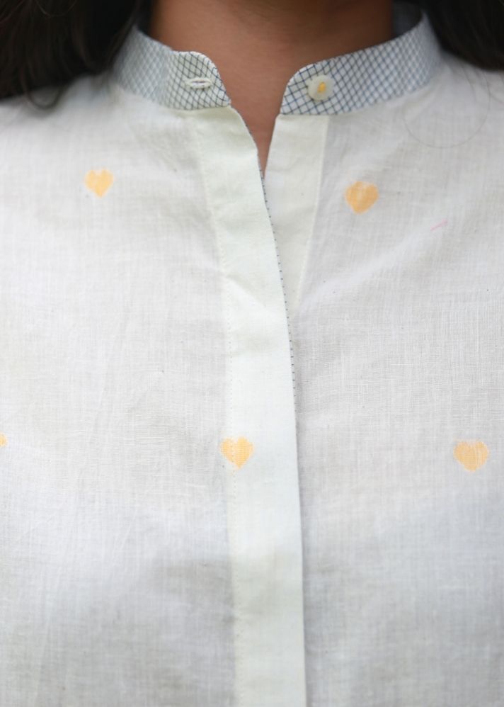 قميص جامداني بمقاس كبيرة