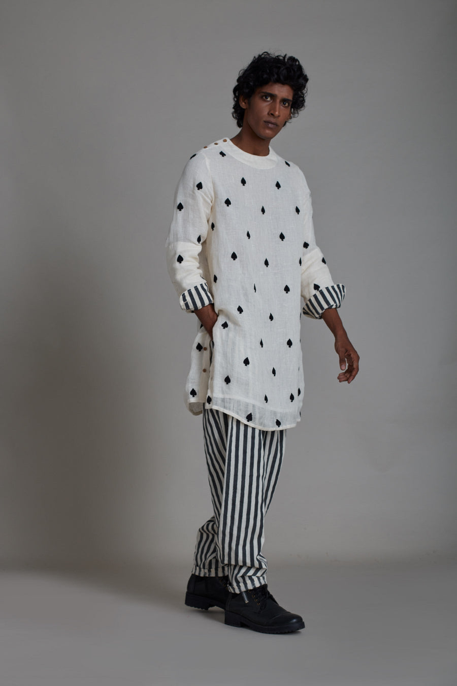 قرطق رجالي - بيج فاتح